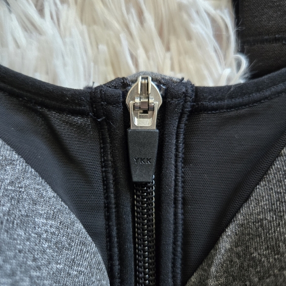 CALIA Women's Go All Out Zip Front Sports Bra black gray mesh 36D Large support - Picture 3 of 7